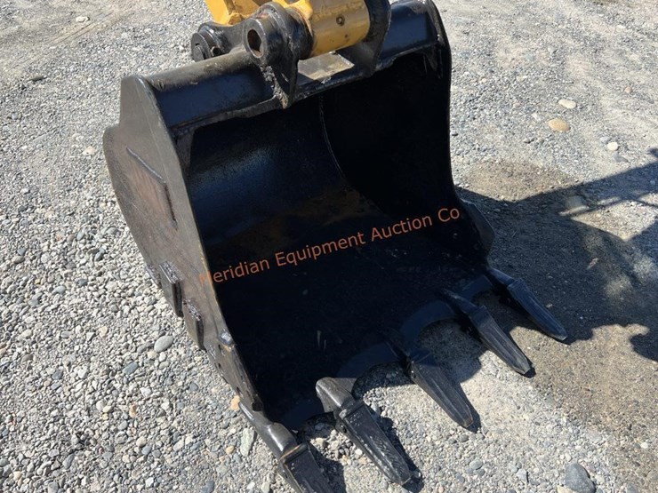 2020-cat-306e2-excavator-image-10