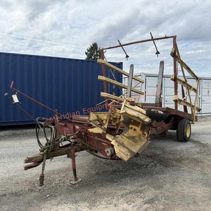 NEW HOLLAND 1002