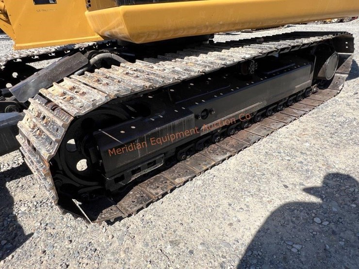 2020-cat-306e2-excavator-image-15