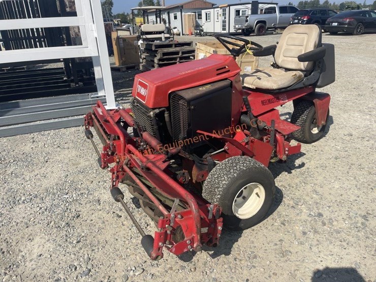 toro-reelmaster-216-image-1