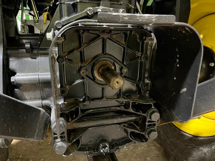 2019-john-deere-3025e-image-15