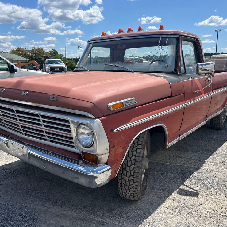 1967 FORD F100