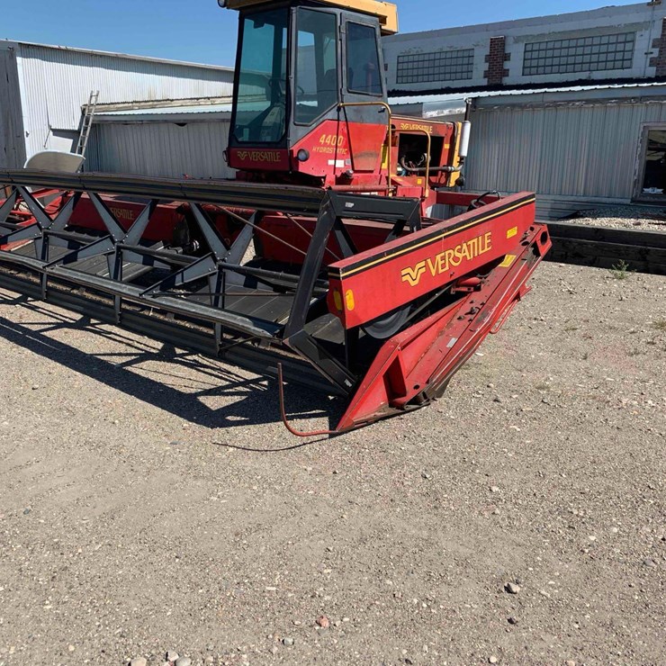 VERSATILE 4400
