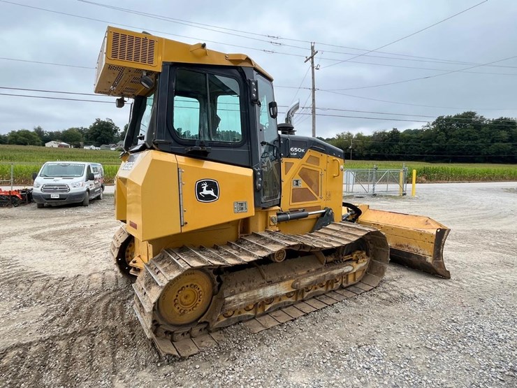 2015-deere-650k-image-5