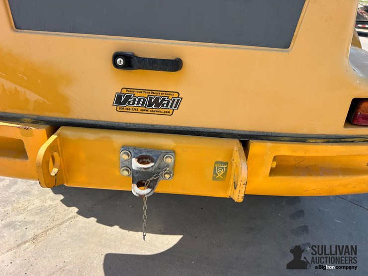 2018-deere-244k-image-20