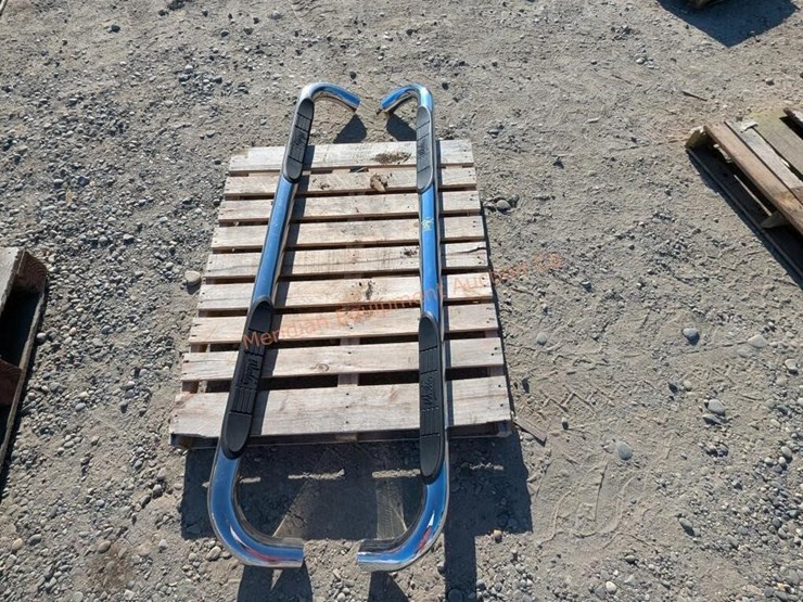 westin-chrome-pickup-nerf-bars-image-3