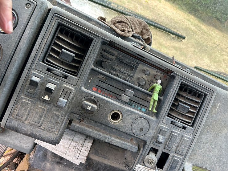 1993-ford-cf8000-image-50