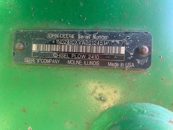 2010-john-deere-2410-image-3