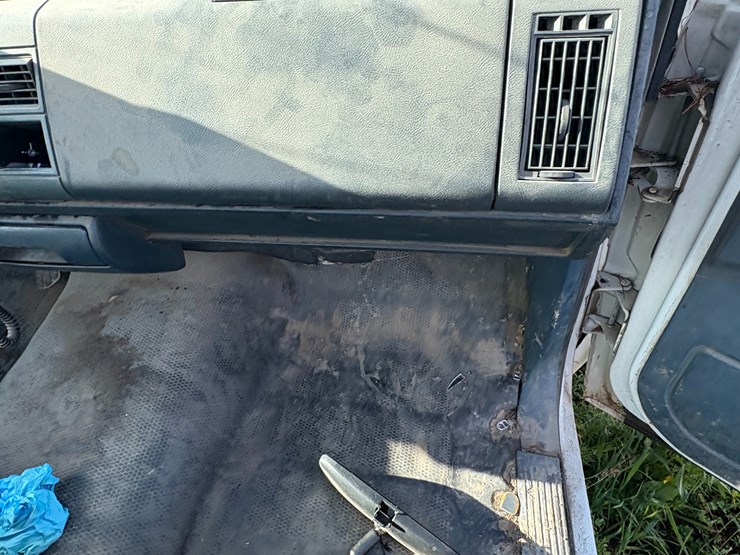 1994-chevrolet-1500-image-23