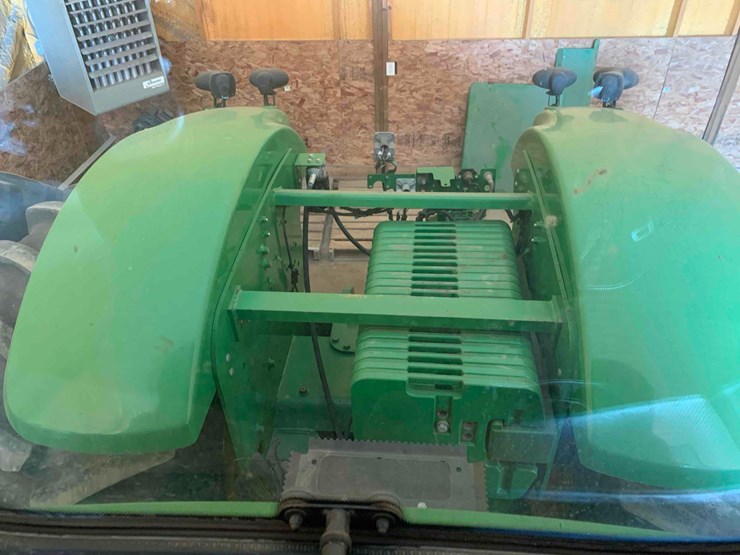 2013-john-deere-9560r-image-28
