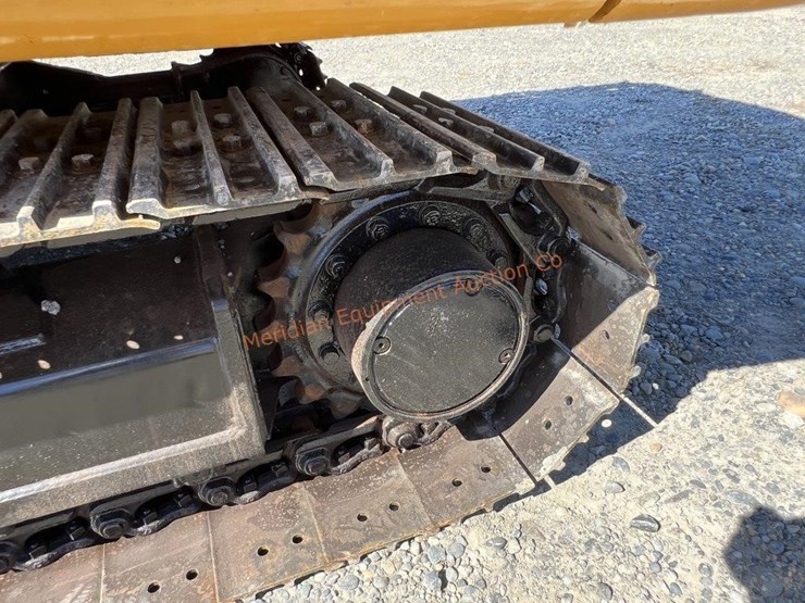 2020-cat-306e2-excavator-image-17