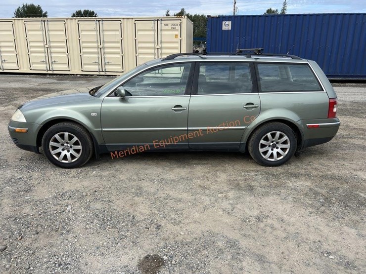 2003-volkswagen-passat-wagon-image-2