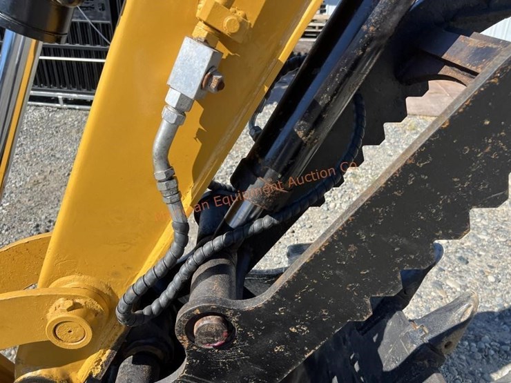 2020-cat-306e2-excavator-image-11
