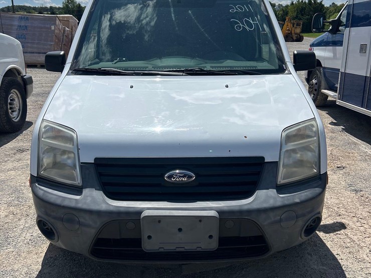 2011-ford-transit-connect-image-2
