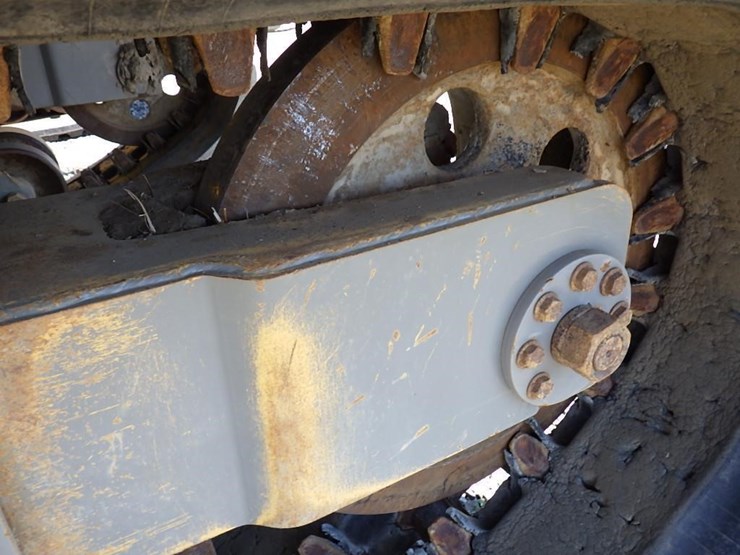 2021-terramac-rt14r-image-39