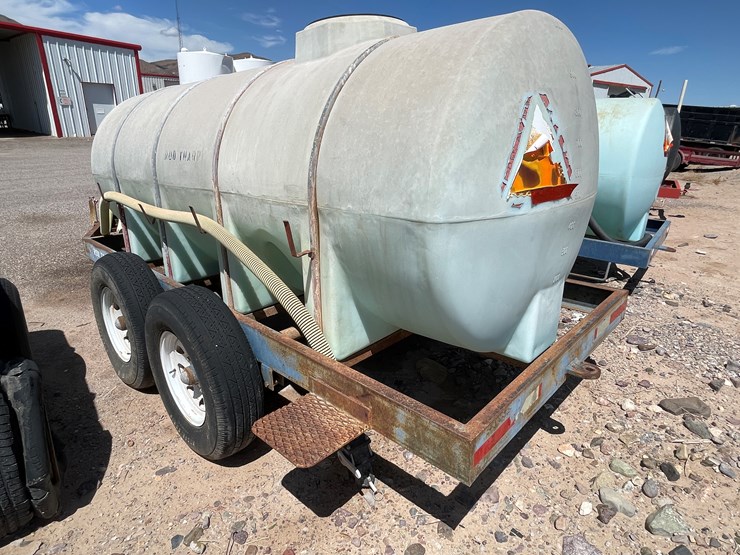 #9139-•-1000-gallon-fertilizer-tank-image-5