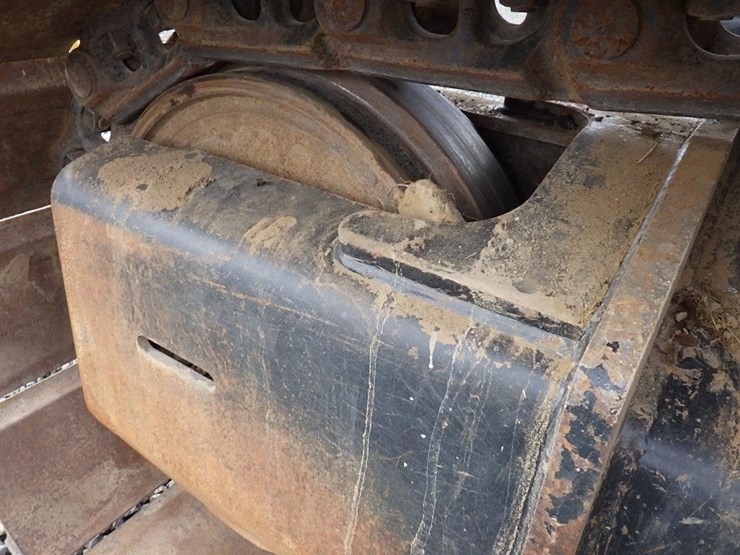 2016-deere-300g-lc-image-48