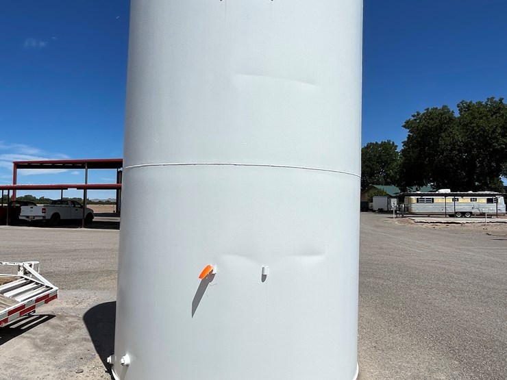 #9141-•-4200-gallon-tank-image-1
