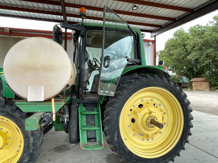 john-deere-7230-premium-image-25