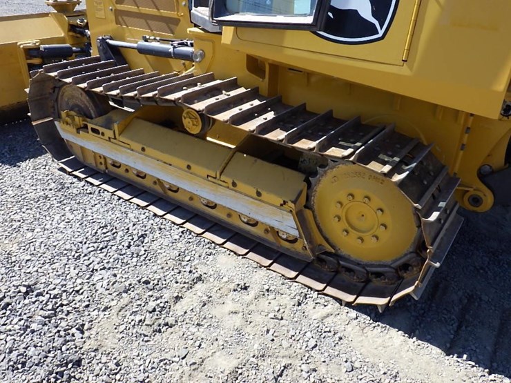 2021-deere-550k-image-43