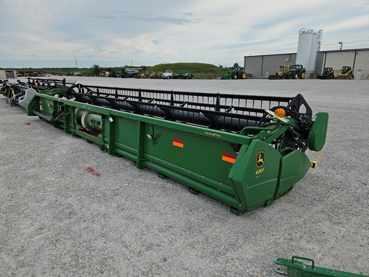 2012-john-deere-630f-image-5