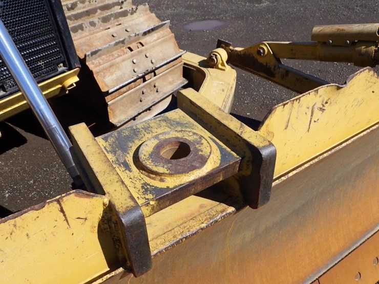 2019-caterpillar-d7e-lgp-image-15
