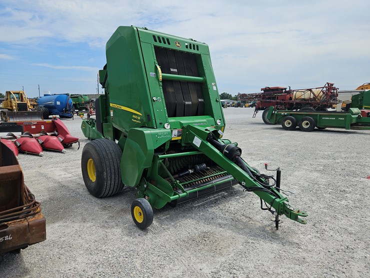 2020-john-deere-460m-image-12