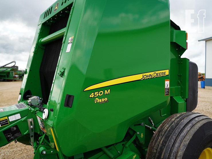 2023-john-deere-450m-image-9