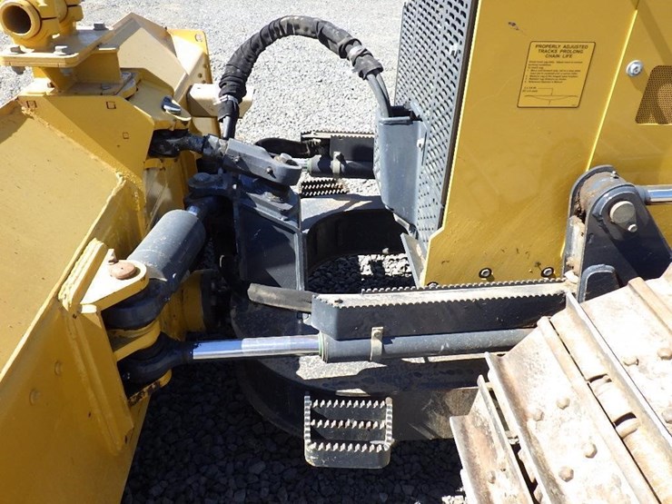 2021-deere-550k-image-9