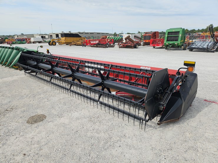 2009-case-ih-1020-image-12