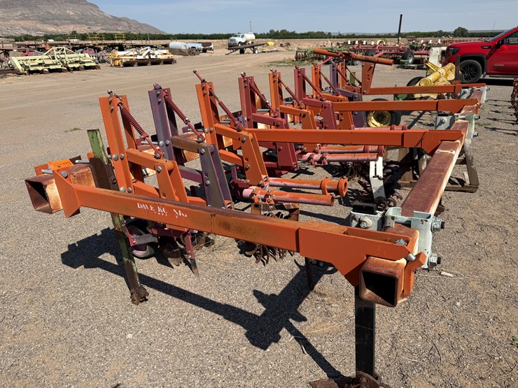 #9111-•-david-koenig-4-row-cultivator,-3-pt-image-7