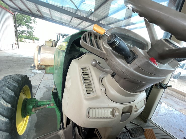 john-deere-7230-premium-image-58