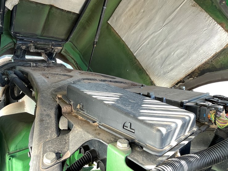 john-deere-7230-premium-image-21