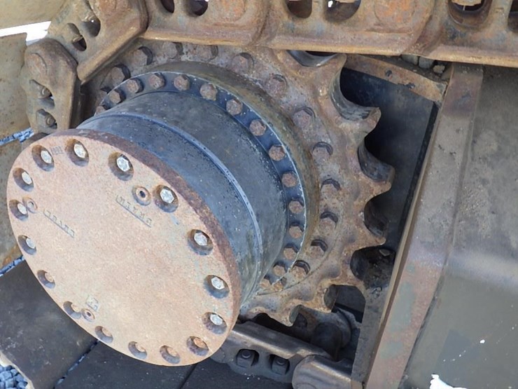 2016-deere-300g-lc-image-53