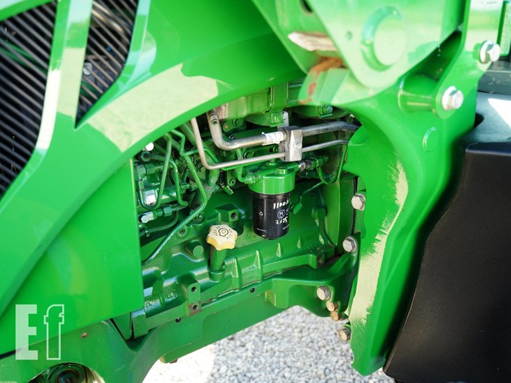 2017-john-deere-5090r-image-13