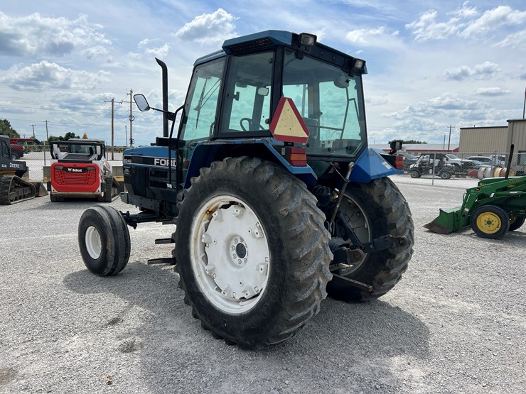1996-ford-8340-image-8