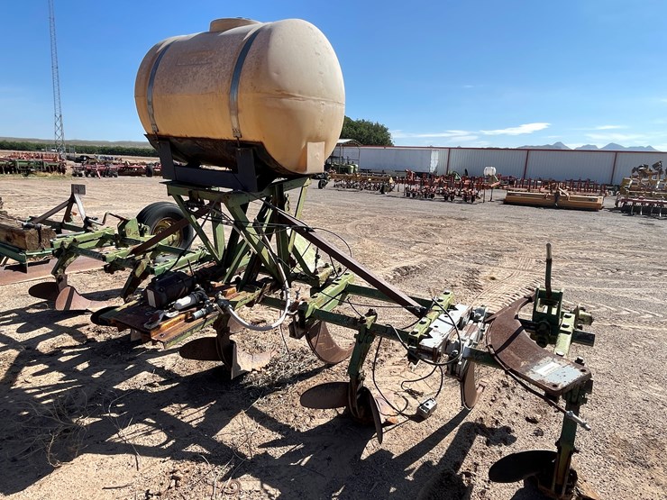 #9102-•-custom-3-pt-chisel-tillage-unit-with-poly-drum-image-1