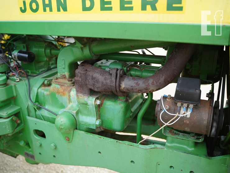 john-deere-720-image-17