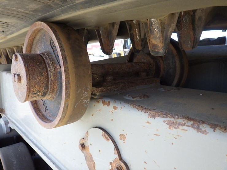 2018-terramac-rt14r-image-24