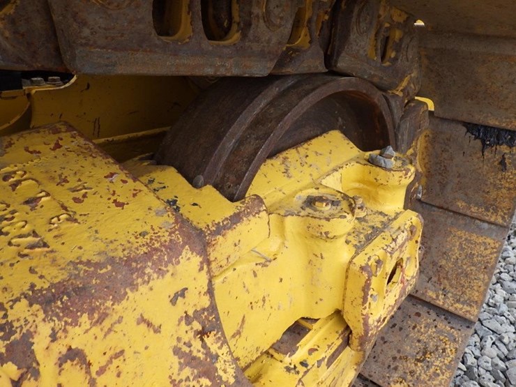 komatsu-d61ex-24-image-58