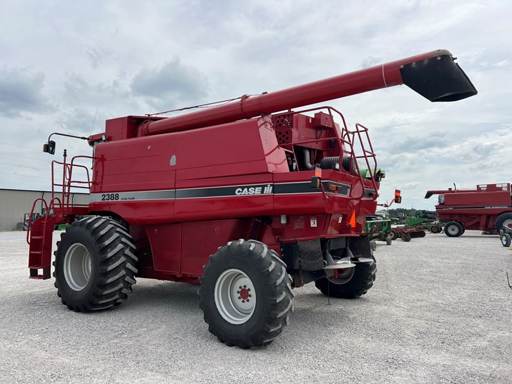 2003-case-ih-2388-image-16