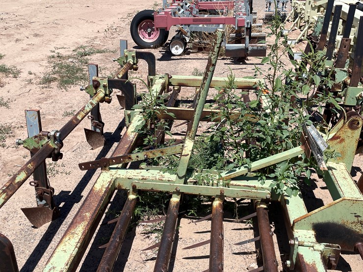 #9040-•-3-pt-spike-tooth-tillage-implement-custom-image-20