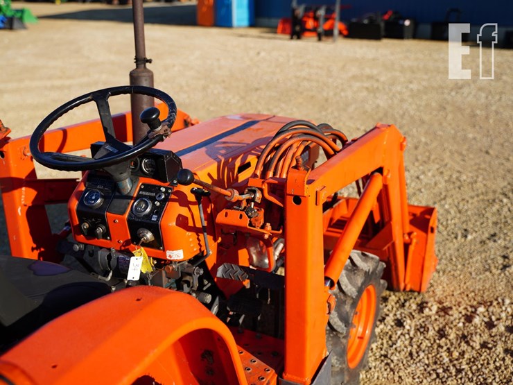kubota-b8200-image-16
