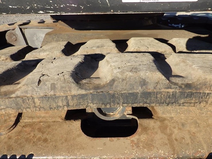 2011-yanmar-sv100-1-image-41