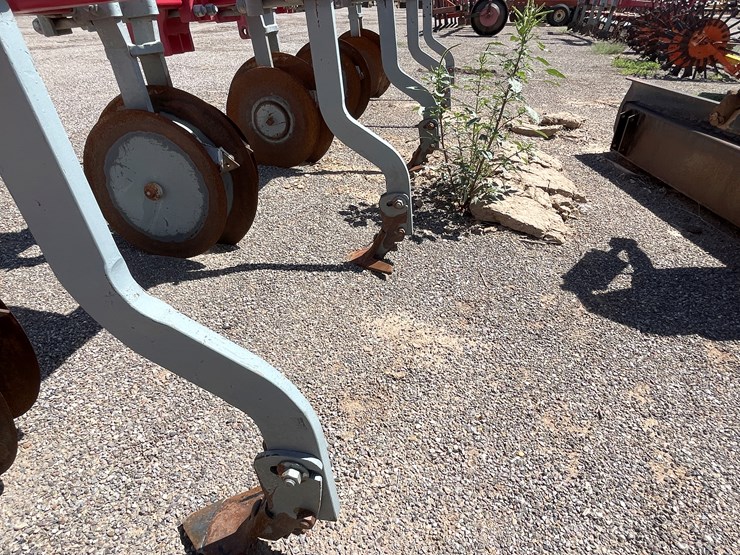 #9121-•-dave-koenig-3-pt-row-crop-cultivator-image-5