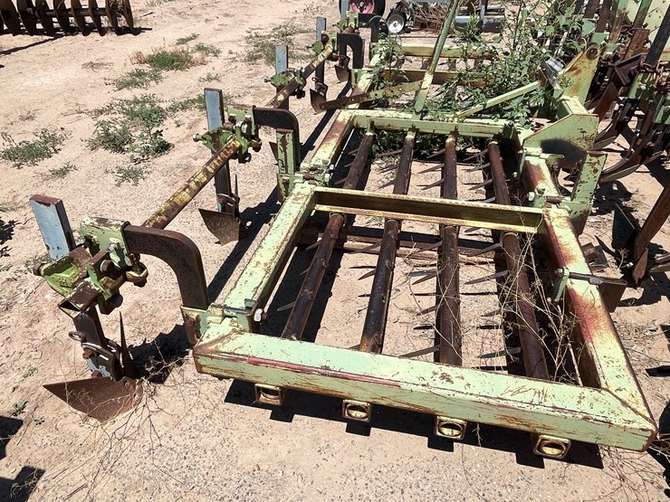 #9040-•-3-pt-spike-tooth-tillage-implement-custom-image-17