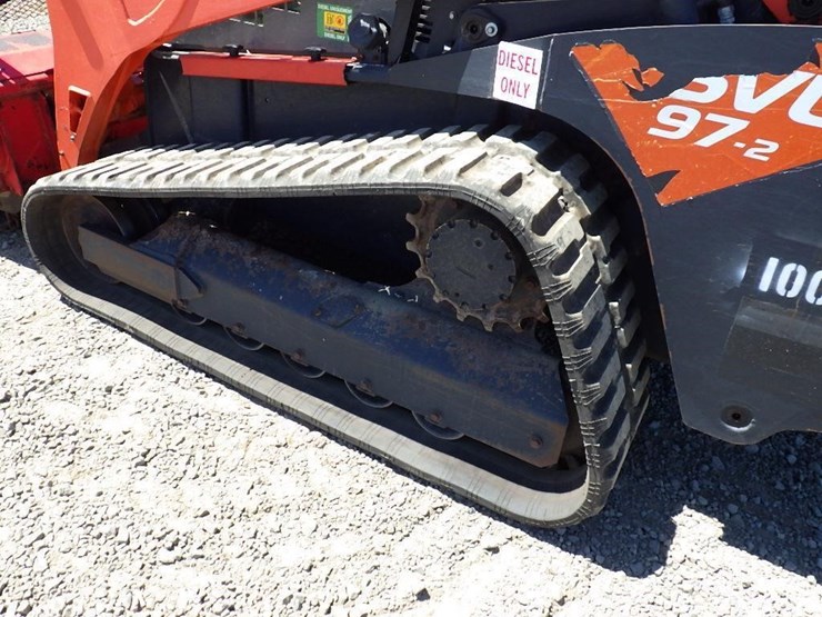 kubota-svl97-2-image-32