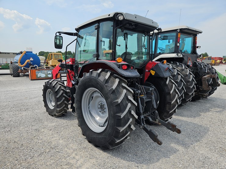 2021-massey-ferguson-6712-image-13