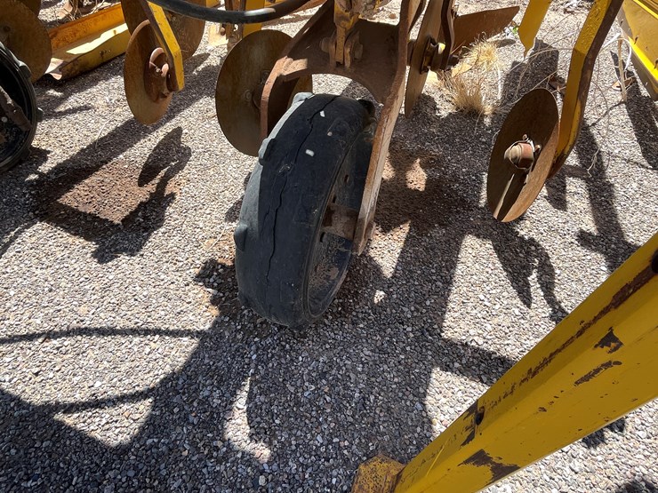 #9108-•-buffalo-cultivator-3-pt-image-9