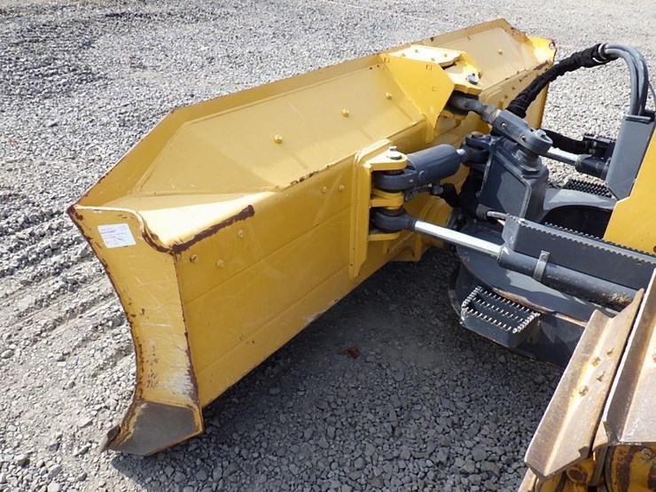 2021-deere-450k-lgp-image-8